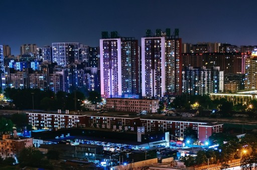 美军增兵南海，中菲斗争发生质变，中方已开始插旗，反包围来了
